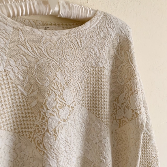 Vintage Cream & Metallic Gold Jacquard Patchwork Baroque Floral Textured Sweater - Picture 3 of 6